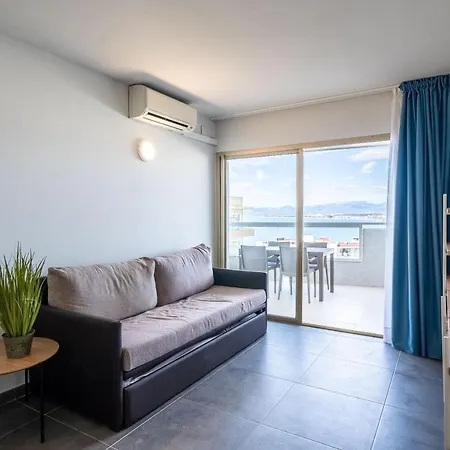 Apcostas Blue Apartment
